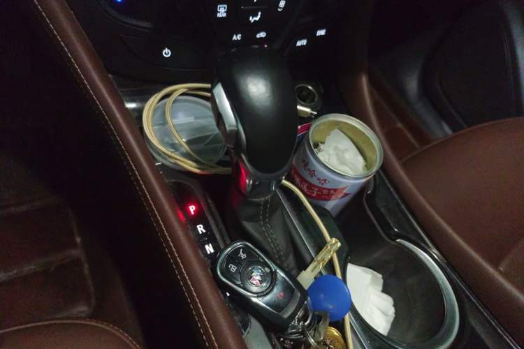 Used Buick Envision 2020 28T Four-Wheel Drive Elite Version Gear Lever