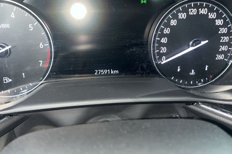 Used Buick Envision 2020 Encore GX S 652T Two-Wheel-Drive Limited-Edition S Sport Version Odometer Close Up