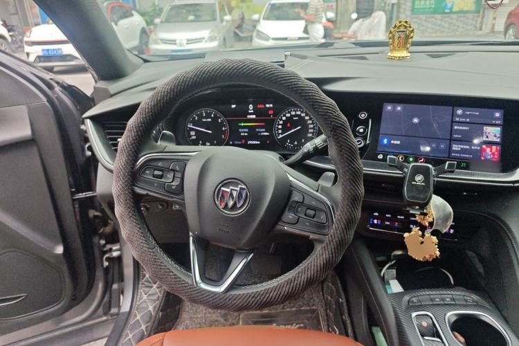 Used Buick Envision 2020 Encore GX S 652T Two-Wheel-Drive Limited-Edition S Sport Version Steering Wheel