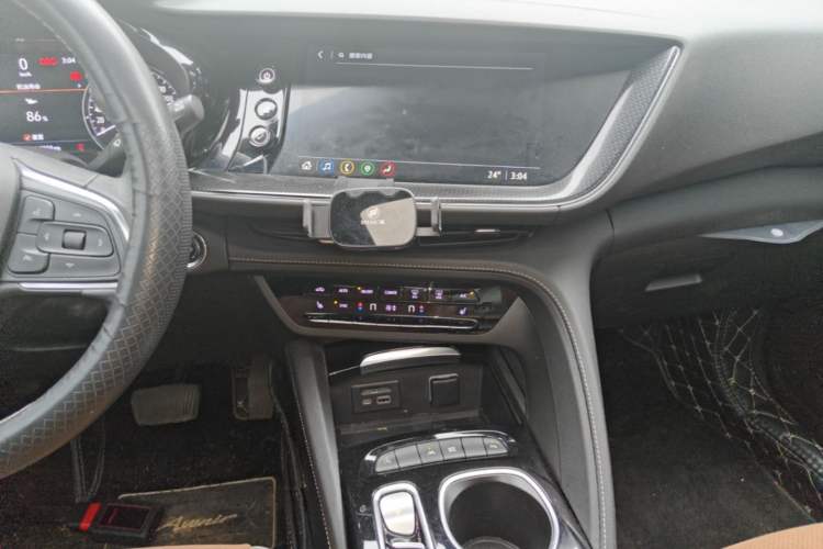 Used Buick Envision 2020 Encore S 652T Two-Wheel Drive Luxury Model Audio And AC Panel