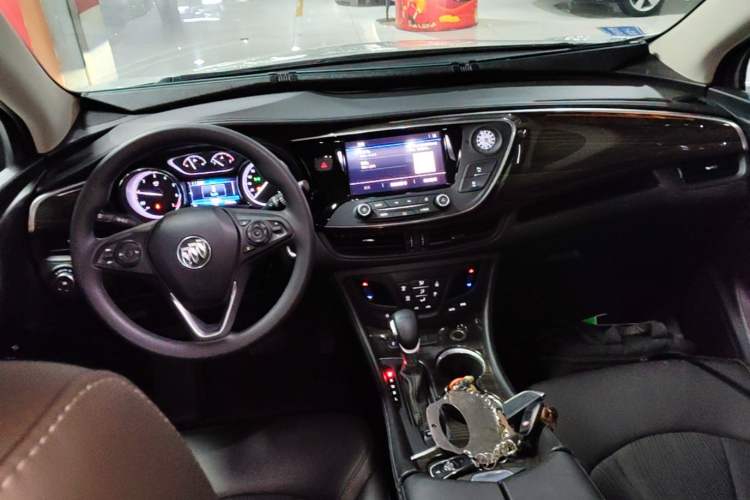 Used Buick Envision 2020 20T Two-Wheel Drive Leading Version Center Console