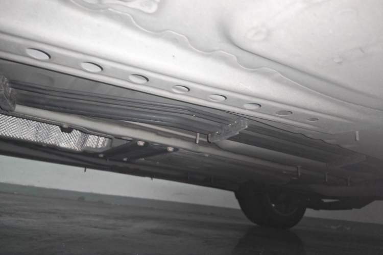 Used Buick Envision 2020 Encore S 652T Two-Wheel Drive Luxury Model Chassis Front Right