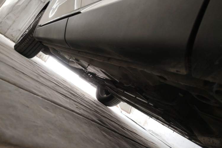 Used Buick Envision 2020 Onix S 652T Two-Wheel Drive Elite Model Chassis Rear Left