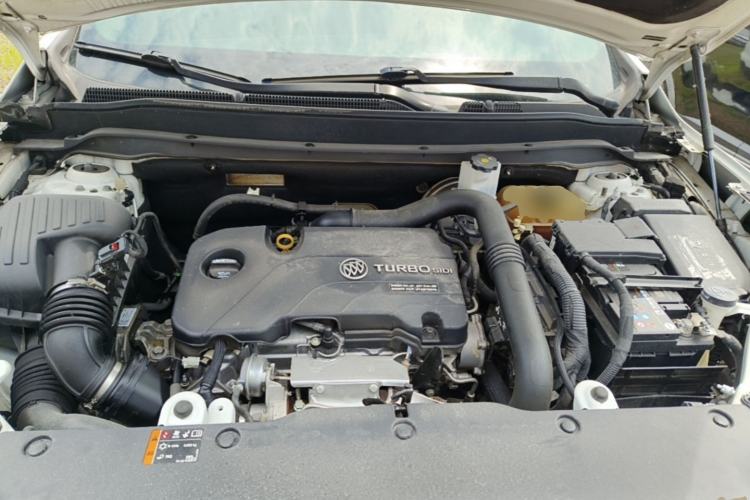 Used Buick Envision 2020 20T Two-Wheel Drive Leading Version Engine Bay