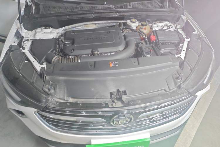 Used Buick Envision 2020 Encore S 652T Two-Wheel Drive Luxury Model Engine Bay