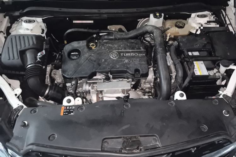 Used Buick Envision 2020 20T Two-Wheel Drive Elite Version Engine Bay