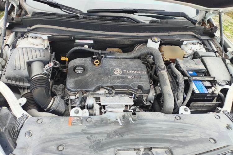 Used Buick Envision 2020 20T Two-Wheel Drive Leading Version Engine Bay