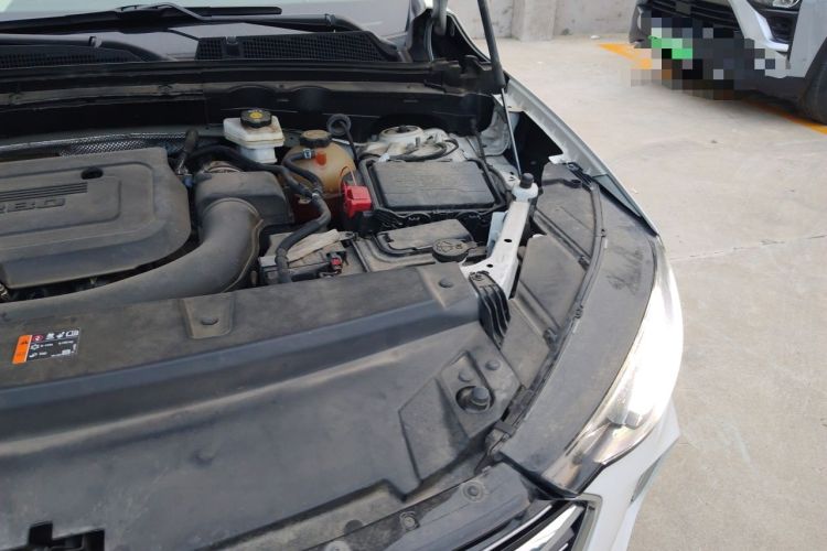 Used Buick Envision 2020 Encore S 652T Four-Wheel Drive Luxury Model Engine Bay Left