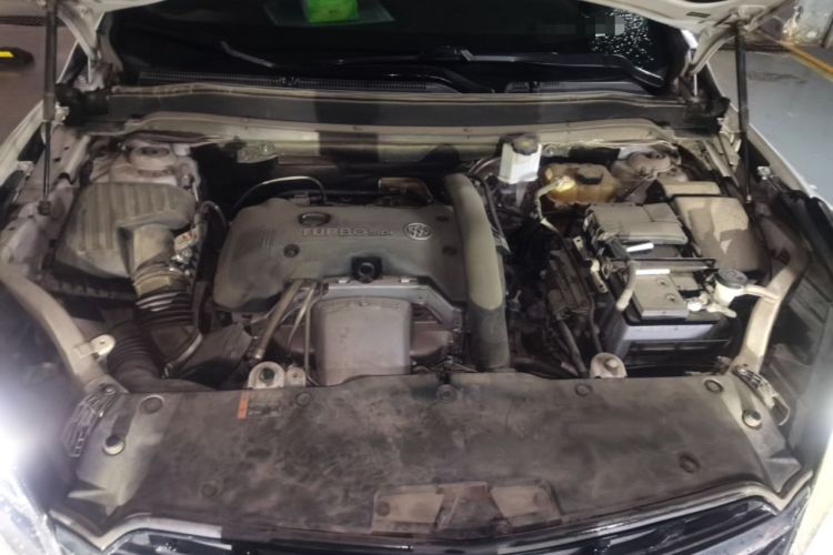 Used Buick Envision 2020 28T Four-Wheel Drive Elite Version Engine Bay