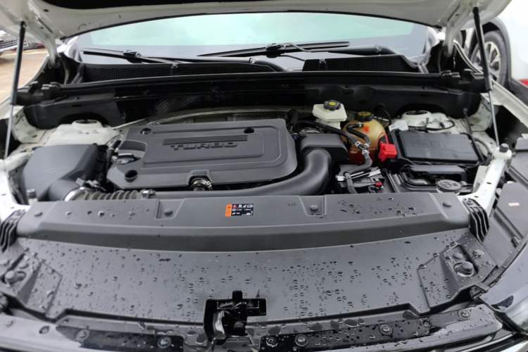 Used Buick Envision 2020 Encore S 652T Two-Wheel Drive Luxury Model Engine Bay