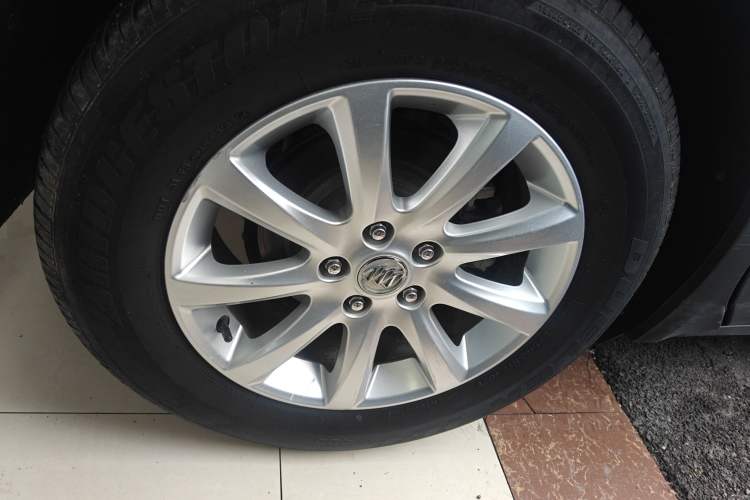 Used Buick Envision 2020 20T Two-Wheel Drive Leading Version Exterior 5