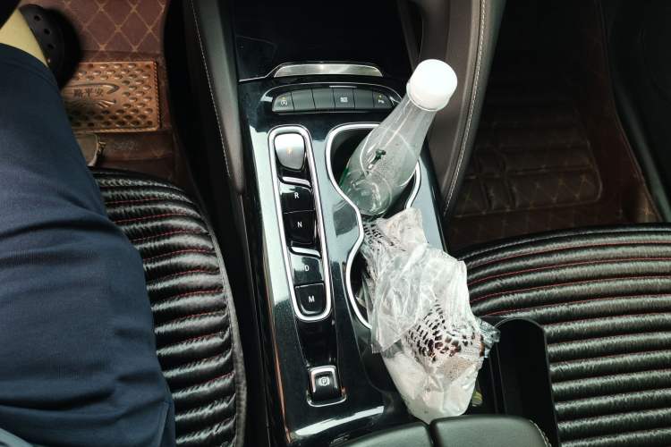 Used Buick Envision 2020 Onix S 652T Two-Wheel Drive Elite Model Gear Lever