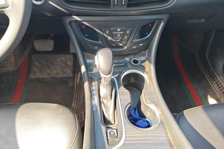 Used Buick Envision 2020 20T Two-Wheel Drive Leading Version Gear Lever