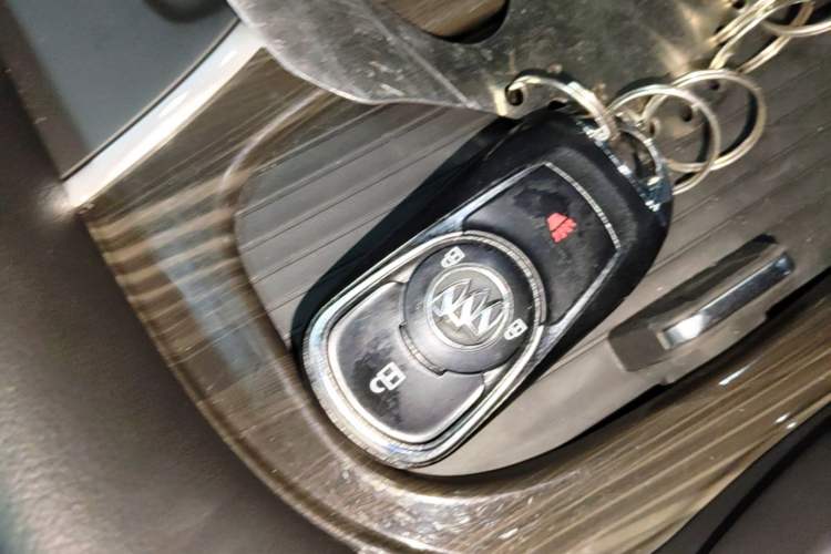 Used Buick Envision 2020 20T Two-Wheel Drive Leading Version Interior 1
