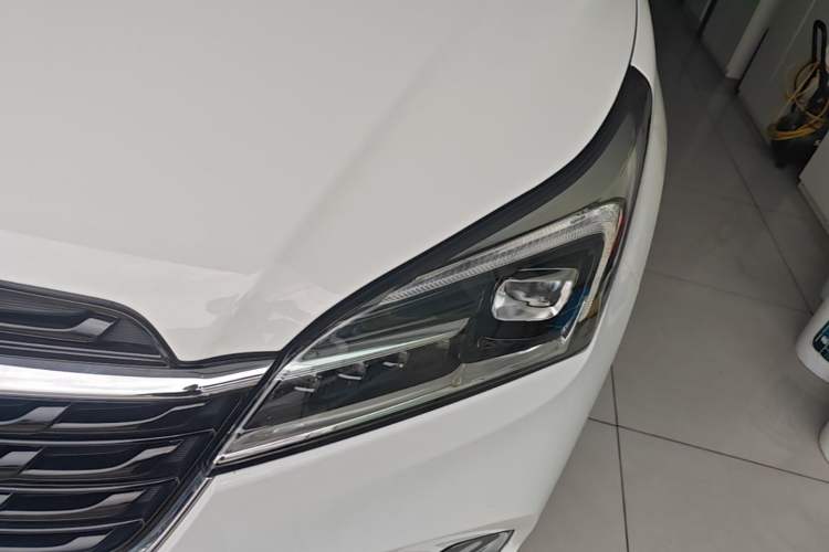 Used Buick Envision 2020 28T Four-Wheel Drive Elite Version Left Front Headlight