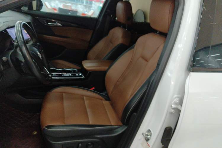 Used Buick Envision 2020 Encore GX S 652T Two-Wheel-Drive Limited-Edition S Sport Version Left Front Seat