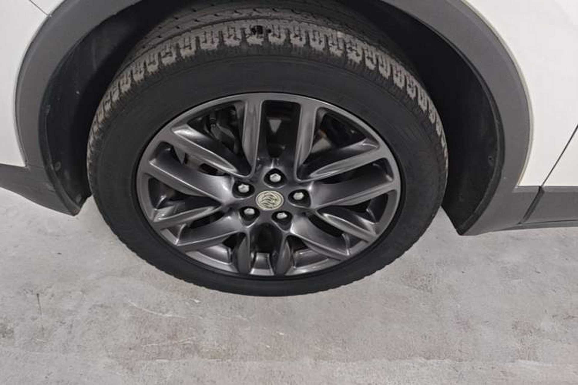 Used Buick Envision 2020 28T Four-Wheel Drive Millionth Anniversary Edition Left Front Wheel Hub
