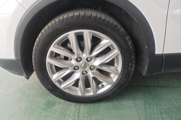 Used Buick Envision 2020 28T Four-Wheel Drive Elite Version Left Front Wheel Hub