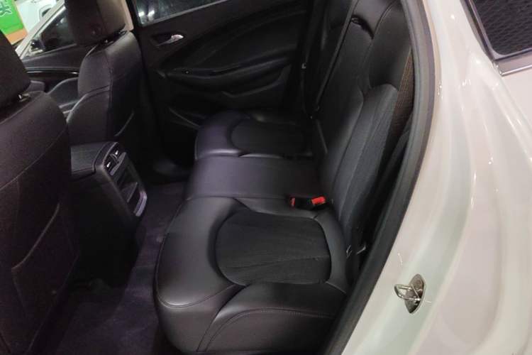Used Buick Envision 2020 20T Two-Wheel Drive Leading Version Left Rear Seat
