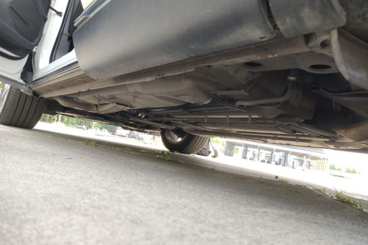 Used Buick Envision 2020 Onix S 652T Two-Wheel Drive Elite Model Left Side Sill