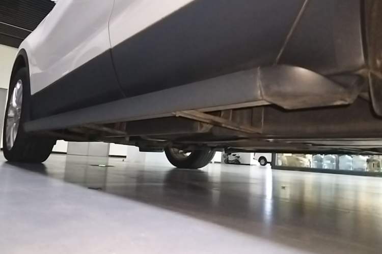 Used Buick Envision 2020 28T Four-Wheel Drive Elite Version Left Side Sill