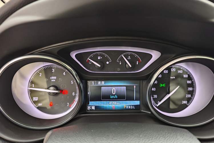 Used Buick Envision 2020 28T Four-Wheel Drive Elite Version Odometer Close Up