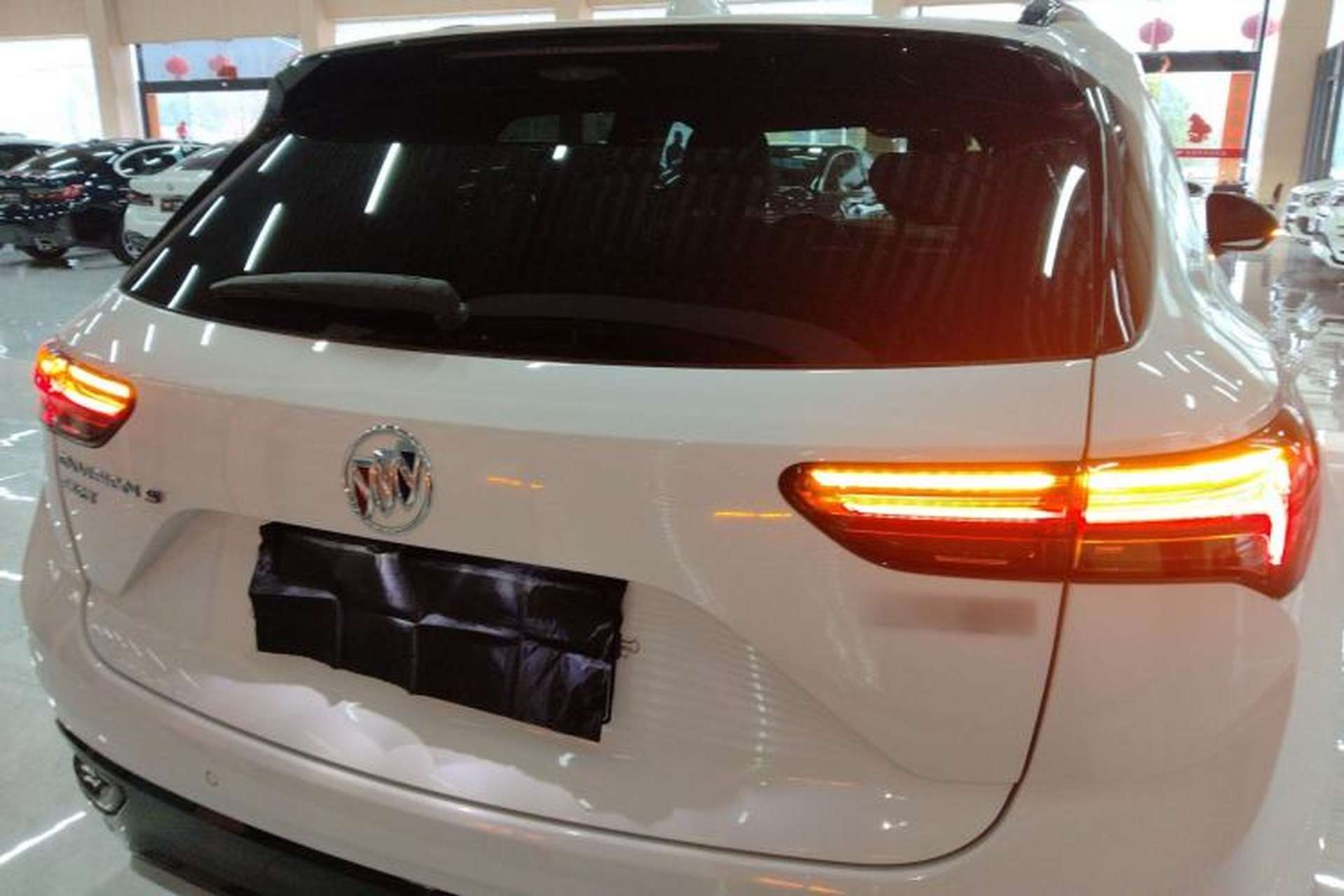 Used Buick Envision 2020 Encore GX S 652T Two-Wheel-Drive Limited-Edition S Sport Version Rear