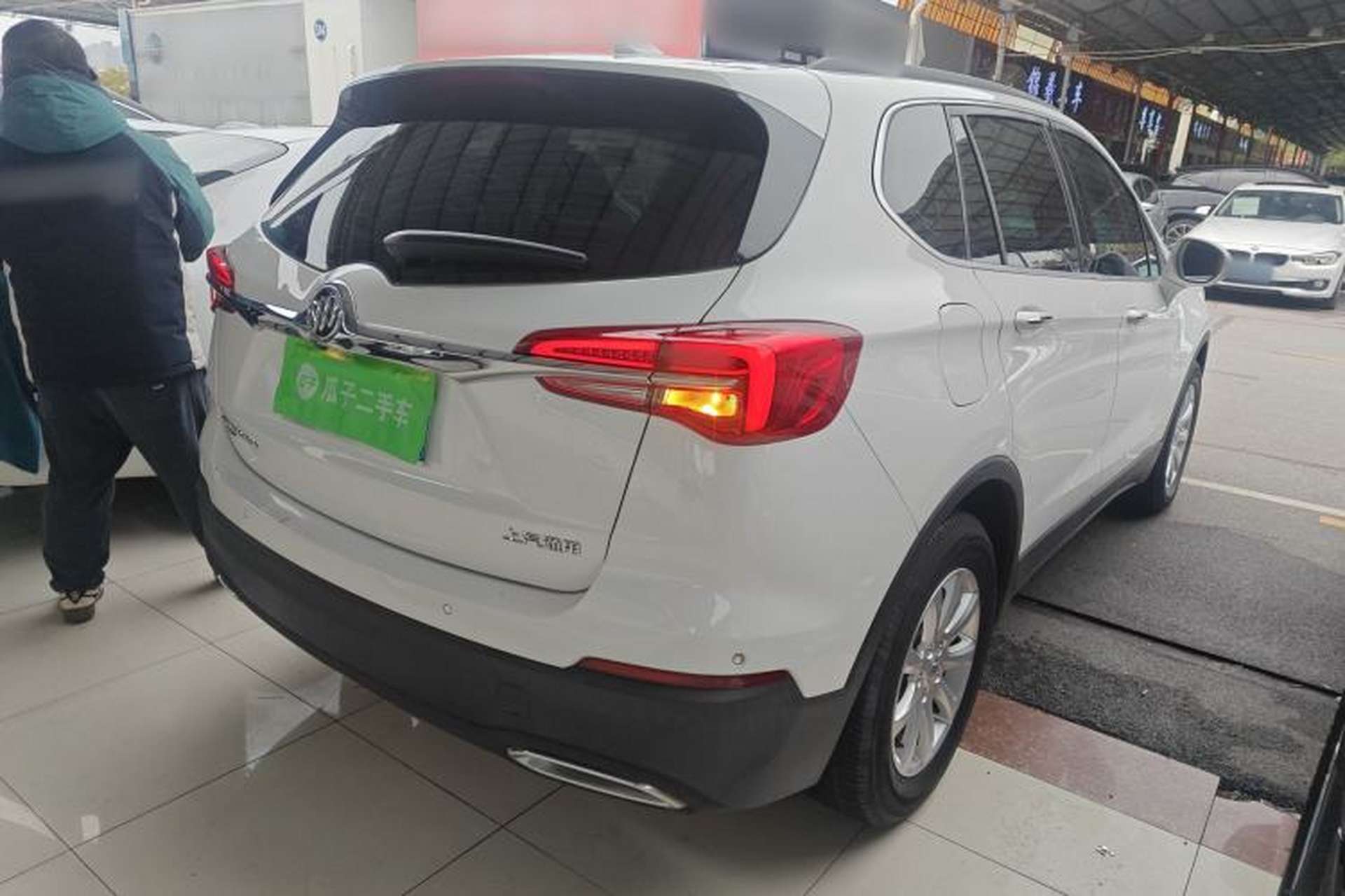 Used Buick Envision 2020 20T Two-Wheel Drive Leading Version Rear Right 45 Deg