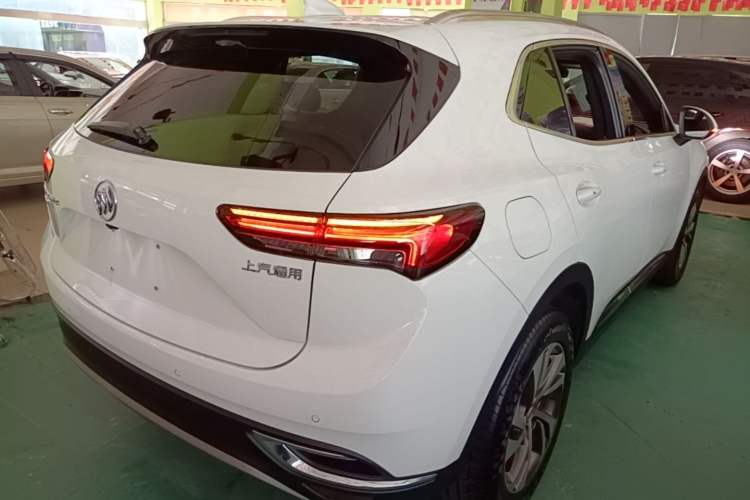 Used Buick Envision 2020 Encore S 652T Two-Wheel Drive Luxury Model Rear Right 45 Deg