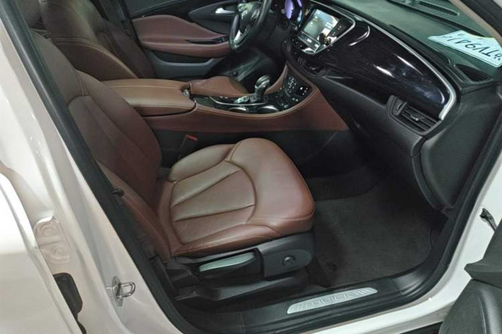Used Buick Envision 2020 28T Four-Wheel Drive Millionth Anniversary Edition Right Front Seat