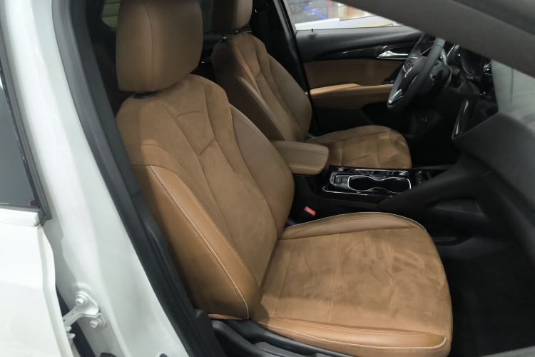 Used Buick Envision 2020 Encore S 652T Two-Wheel Drive Luxury Model Right Front Seat