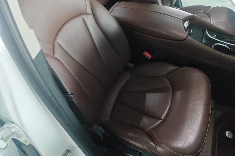 Used Buick Envision 2020 28T Four-Wheel Drive Elite Version Right Front Seat