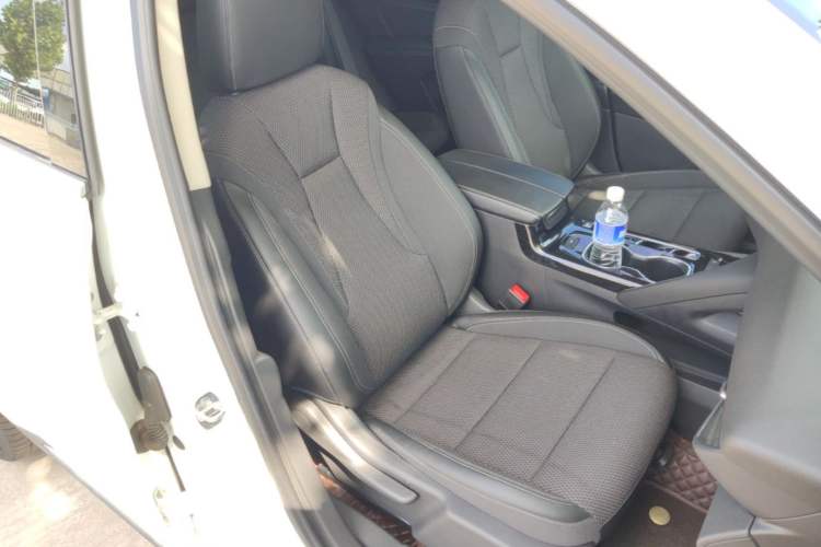 Used Buick Envision 2020 Onix S 652T Two-Wheel Drive Elite Model Right Front Seat