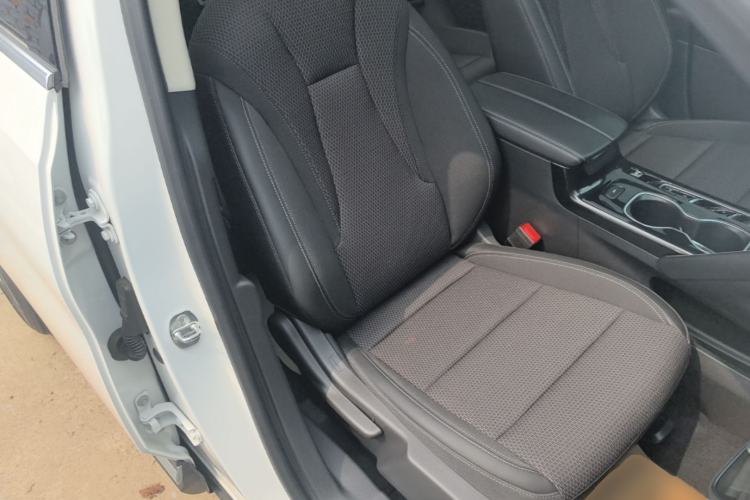 Used Buick Envision 2020 Onix S 652T Two-Wheel Drive Elite Model Right Front Seat