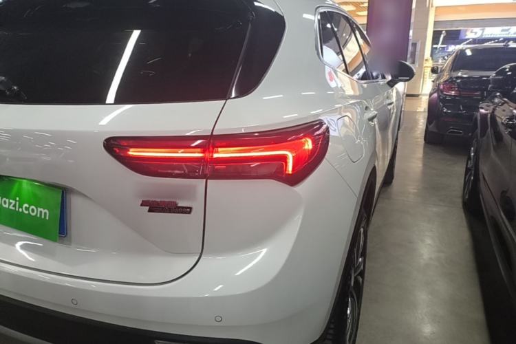 Used Buick Envision 2020 Encore S 652T Four-Wheel Drive Luxury Model Right Rear Taillight