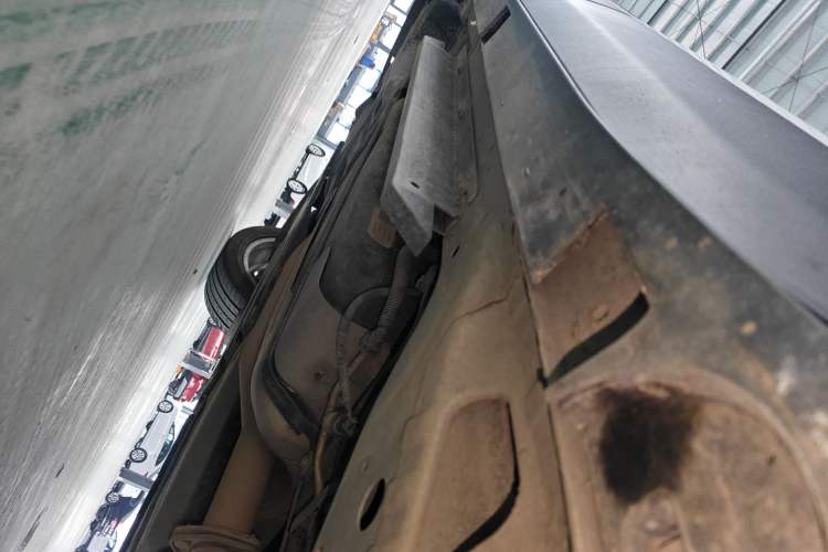 Used Buick Envision 2020 28T Four-Wheel Drive Elite Version Right Side Sill