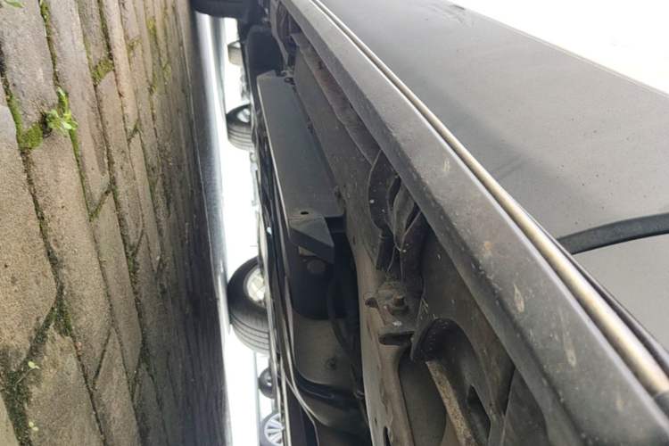 Used Buick Envision 2020 28T Four-Wheel Drive Elite Version Right Side Sill