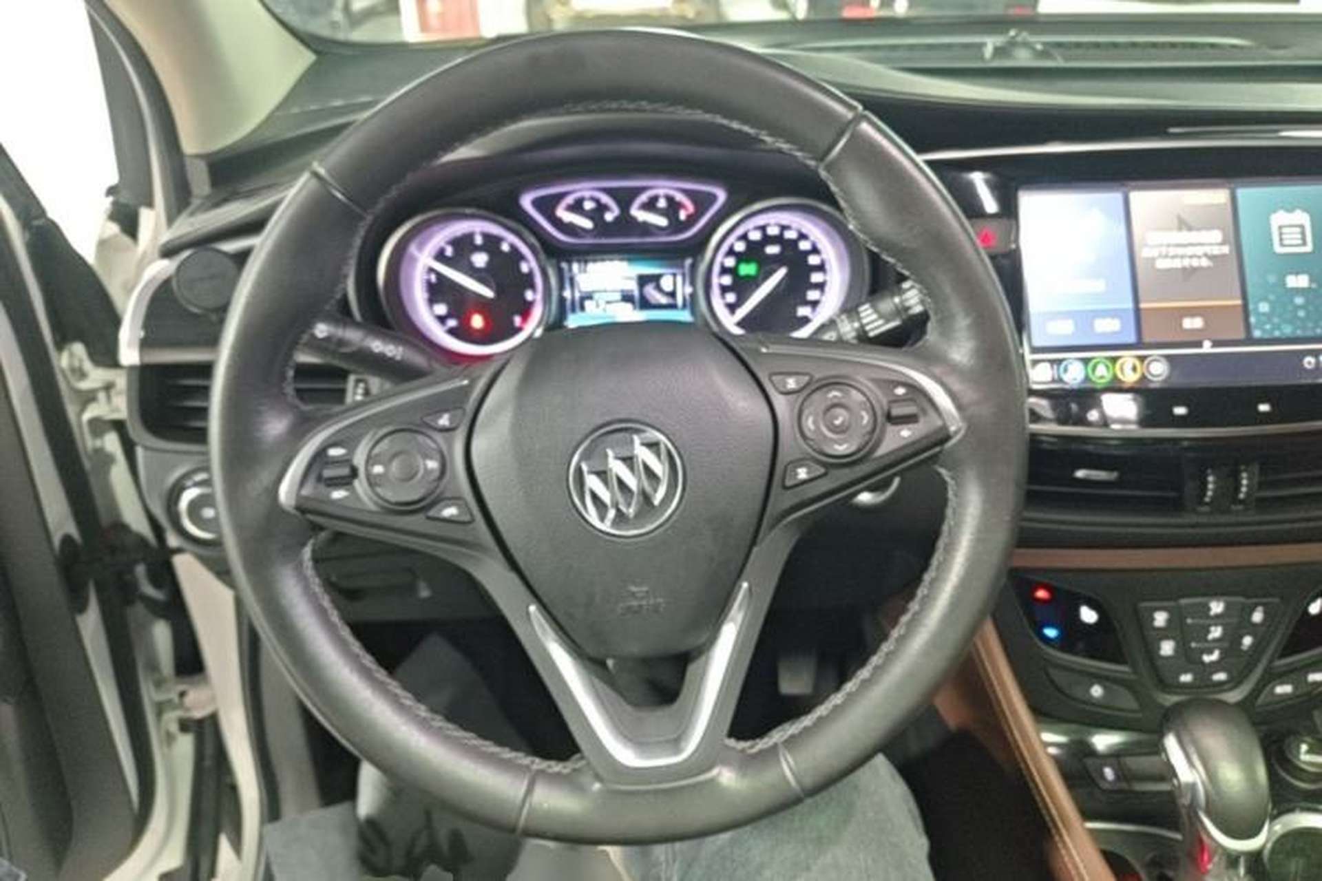 Used Buick Envision 2020 28T Four-Wheel Drive Millionth Anniversary Edition Steering Wheel