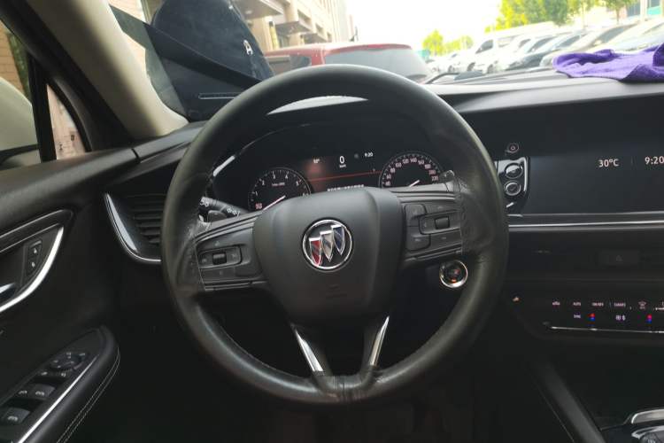 Used Buick Envision 2020 Onix S 652T Two-Wheel Drive Elite Model Steering Wheel