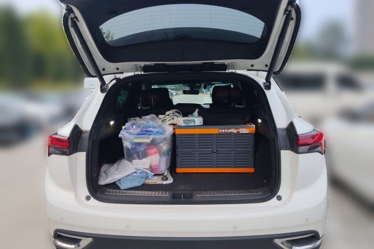 Used Buick Envision 2020 Encore S 652T Four-Wheel Drive Luxury Model Trunk
