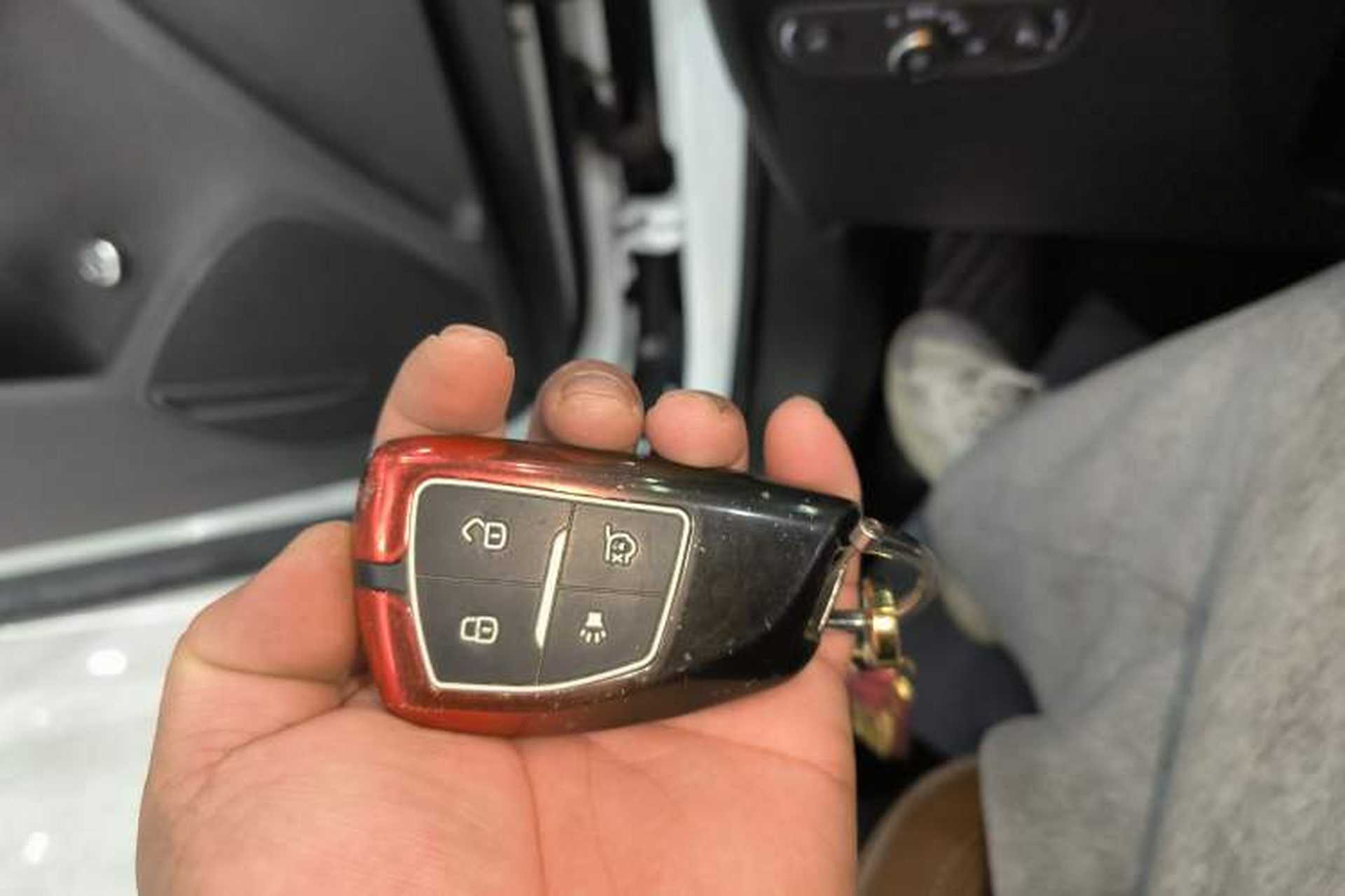 Used Buick Envision 2020 Encore S 652T Two-Wheel Drive Luxury Model Vehicle Key