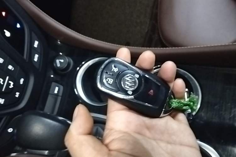 Used Buick Envision 2020 28T Four-Wheel Drive Elite Version Vehicle Key