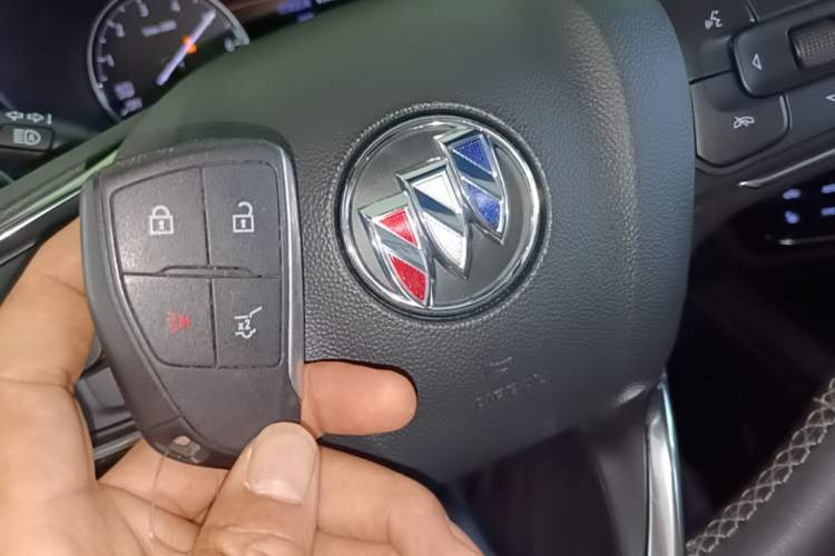 Used Buick Envision 2020 Encore S 652T Two-Wheel Drive Luxury Model Vehicle Key