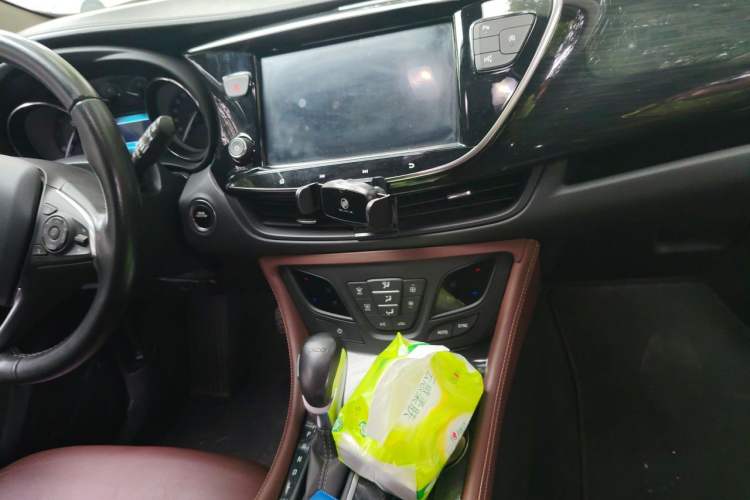 Used Buick Envision 2021 532T Two-Wheel-Drive Luxury Version Audio And AC Panel