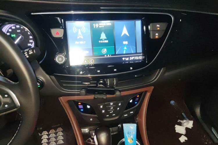 Used Buick Envision 2021 532T Two-Wheel-Drive Elite Version Audio And AC Panel