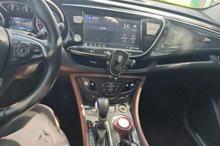 Used Buick Envision 2021 532T Two-Wheel-Drive Elite Version Audio And AC Panel