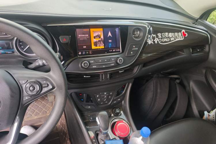 Used Buick Envision 2021 532T Two-Wheel-Drive Leading Version Audio And AC Panel