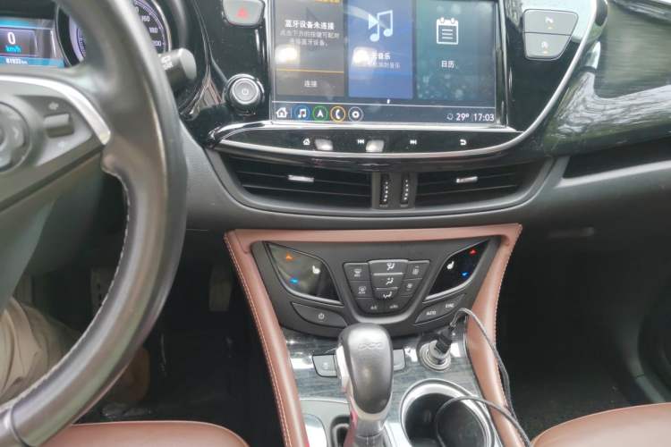 Used Buick Envision 2021 532T Two-Wheel-Drive Elite Version Audio And AC Panel