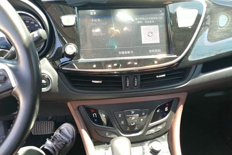 Used Buick Envision 2021 532T Two-Wheel-Drive Elite Version Audio And AC Panel
