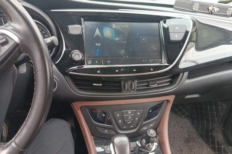 Used Buick Envision 2021 532T Two-Wheel-Drive Elite Version Audio And AC Panel